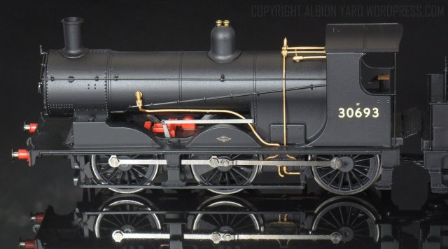 Hornby R3240 Drummond Black Motor