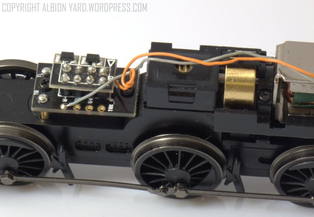 R3325 R3324 R3326 Hornby J50 Chassis