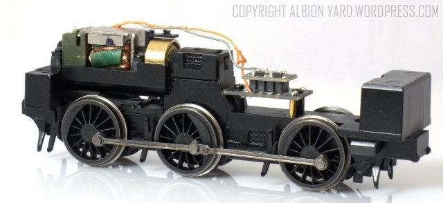 R3325 R3324 R3326 Hornby J50 Chassis