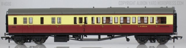 Hornby R4686 Collett Corridor Brake 3rd (LH)